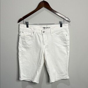 Gap Factory Vintage White Denim Bermuda Shorts 12" Inseam Size 8